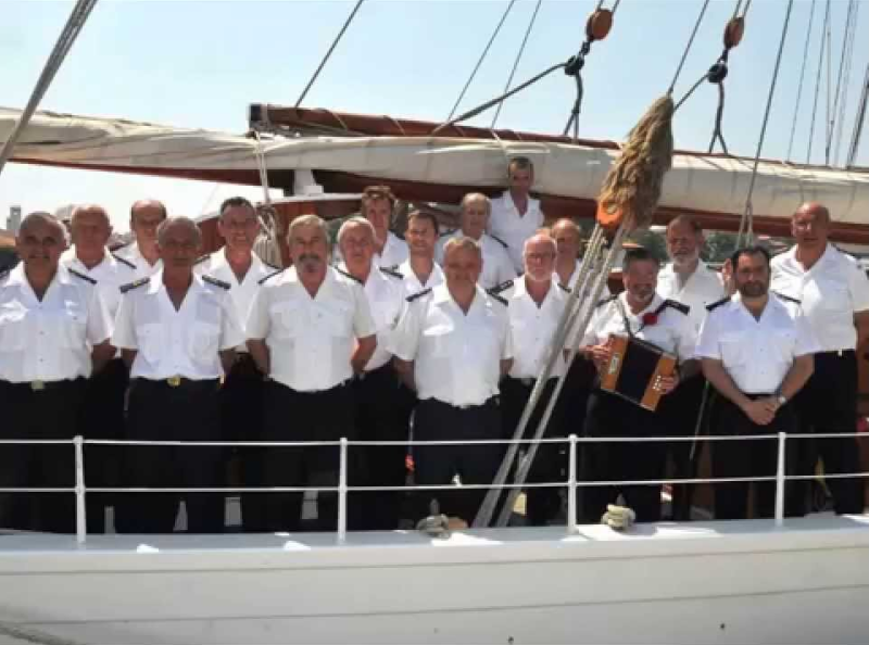 Chœur de marins de la marine nationale Adour Océan