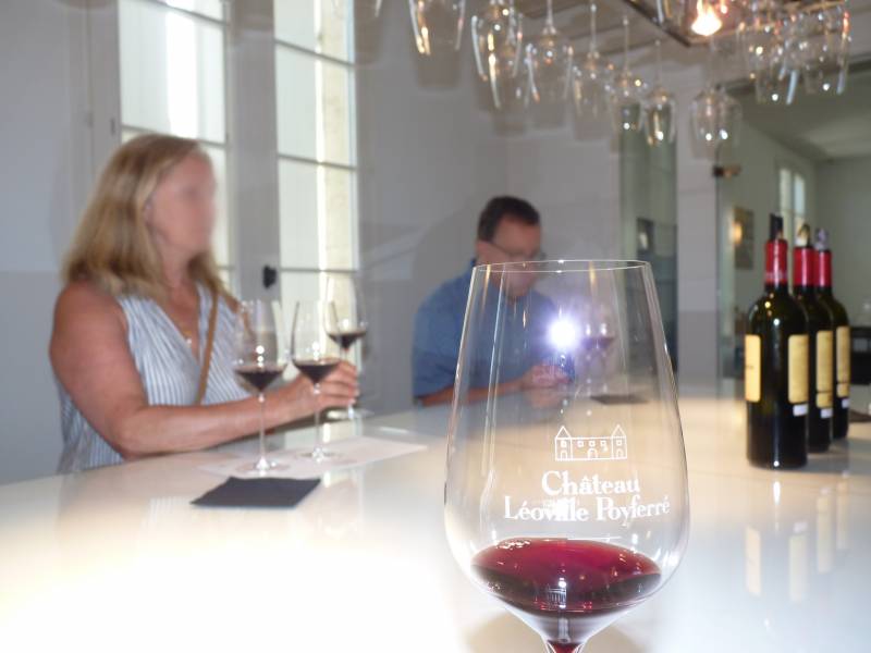 Dégustation au Château Léoville Poyferré, deuxième Grand Cru Classé 1855