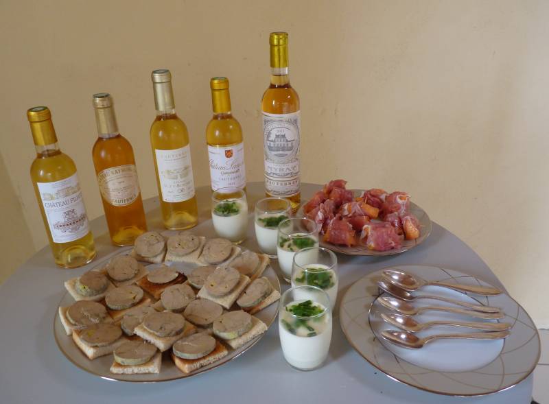 Offrez une demi-journée autour de la dégustation de vins de Bordeaux : dégustation et accord mets et vins